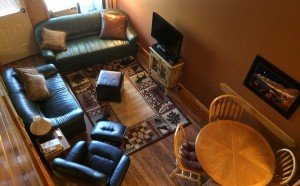 Griz Inn Fernie – 1-Bedroom Loft – Unit 313-LivingRoom-2